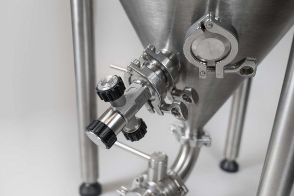 Aseptic Racking Valve - the most sanitary racking valve on the market