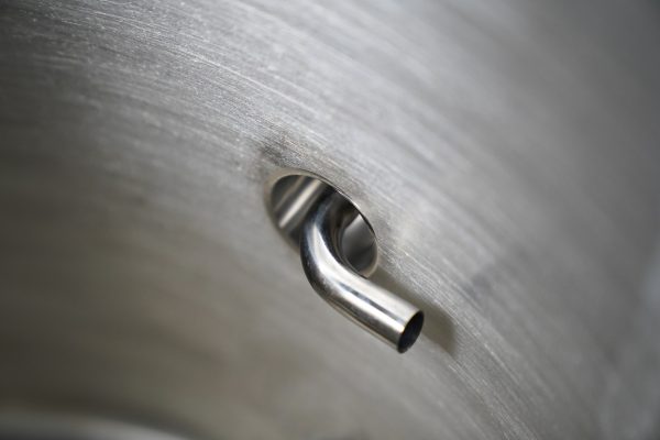 Over-Molded Tri-Clamp Whirlpool Arm