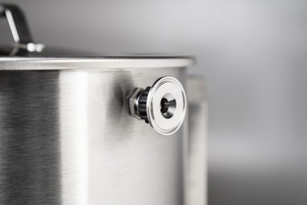 QuickConnector™ - 1.5" Tri-Clamp to 1/2" NPT Adapter